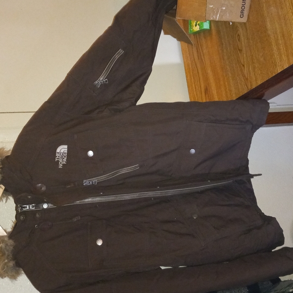 Mens North Face Havent winter coat with fur hood - Picture 12 of 16